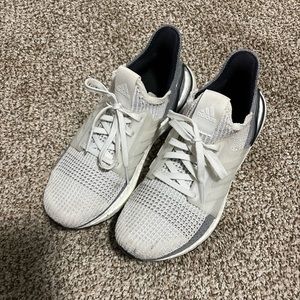 Adidas Ultraboost 19